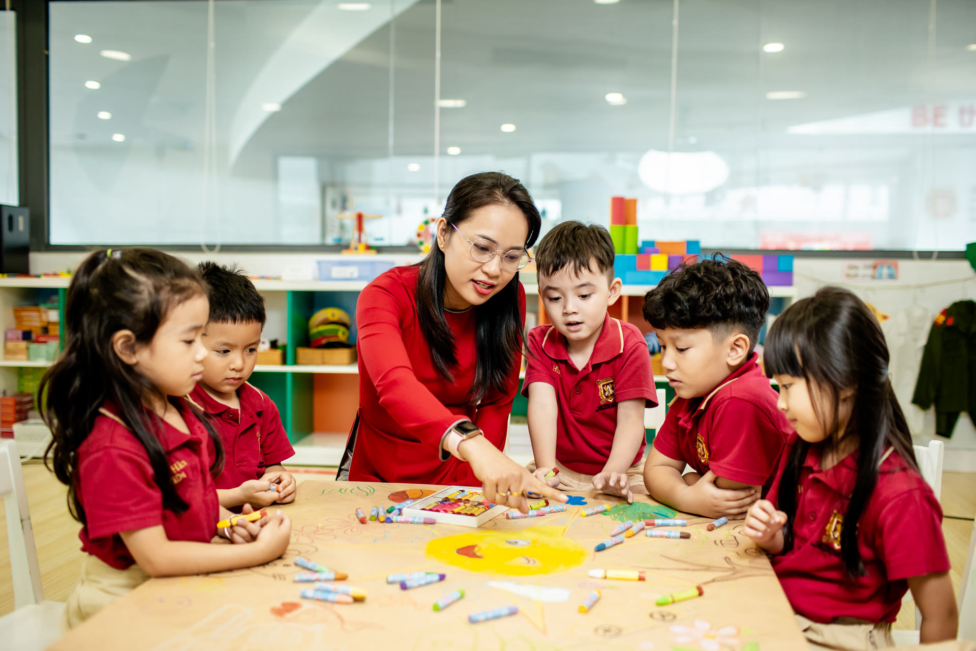 Học sinh mầm non VAS vui chơi học tập